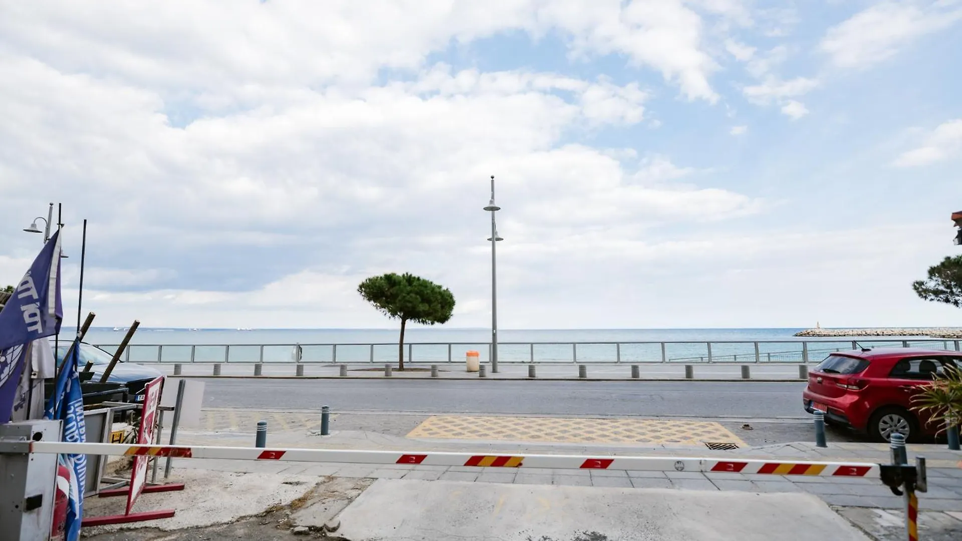 Lazuli Beach & Pool Apartment 501 Larnaca
